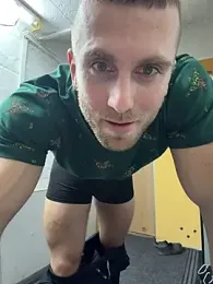 trainwithme webcam model stream image