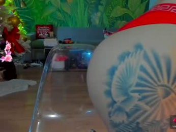 pinkyishere webcam model stream image