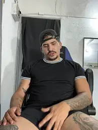 Zeref- webcam model stream image
