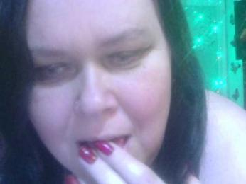 CharleeKendall webcam model stream image