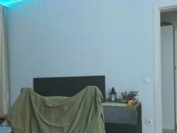 JanetShy webcam model stream image