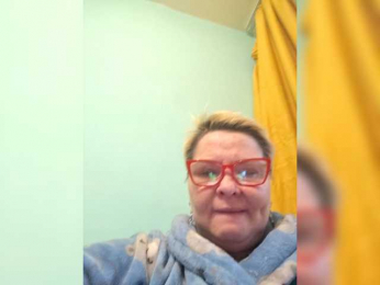 Dominiana123 webcam model stream image