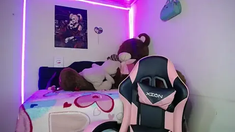 yuliana_19 webcam model stream image