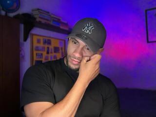 Vorian Cavallieri webcam model stream image