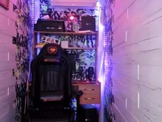 delphinesugg webcam model stream image