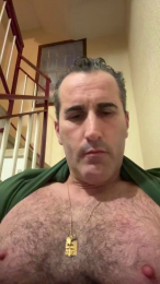 Petitesuisse webcam cam4 model stream image