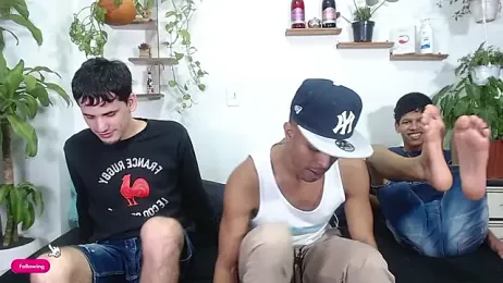 Interracial_Snow_Bunny webcam stripchat model stream image