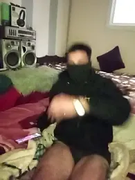 Sami-Hot-Arab webcam model stream image