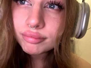 sherlenecoonce webcam model stream image