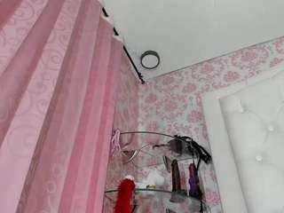 melody-harper3 webcam model stream image