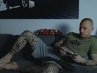 Calvin Hunt webcam model stream image