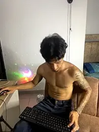 Kriss_Edwards webcam stripchat model stream image