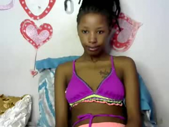 petite_byb webcam model stream image