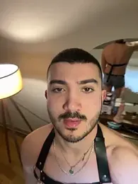 s_eren webcam model stream image