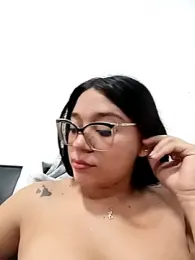 -VICKKY webcam stripchat model stream image