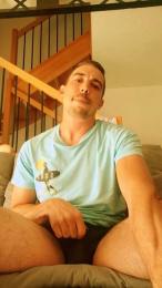 Latortuedu69 webcam model stream image