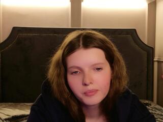 Gaby Essen webcam flirt4free model stream image