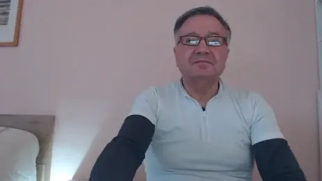 YOU6me webcam stripchat model stream image