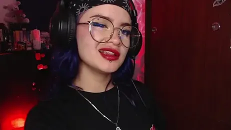 Raventh_ webcam model stream image