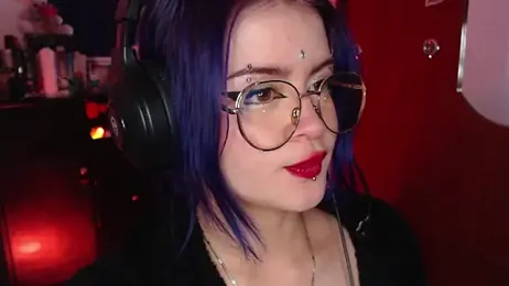 Raventh_ webcam model stream image