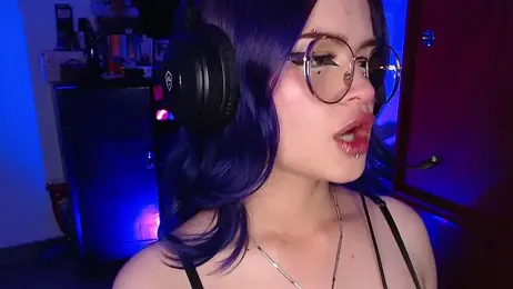 Raventh_ webcam model stream image