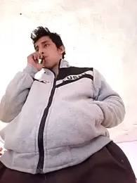 Flaquito_pitudo webcam model stream image