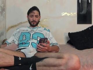Enzo & Alan webcam model stream image