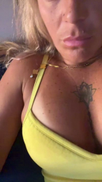 AninhaLopes webcam model stream image