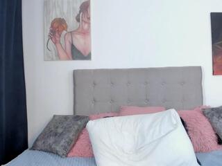 Melany Lowel webcam flirt4free model stream image