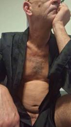 leon1421 webcam cam4 model stream image