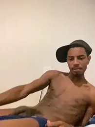 Guzdick webcam stripchat model stream image