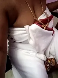 Tamil_Rathi webcam model stream image