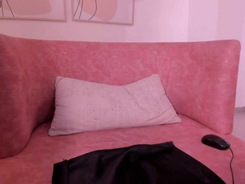 LucyWeiss webcam model stream image