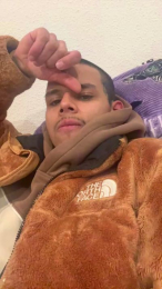 Boyhernan webcam model stream image