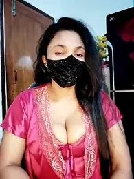 Tina-Sen webcam model stream image