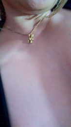 Agat4 webcam model stream image