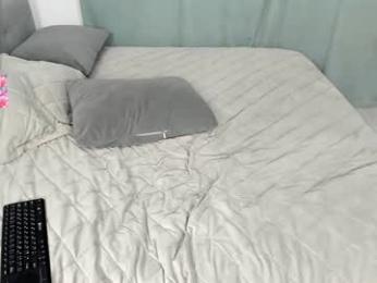 elswythbareford webcam model stream image