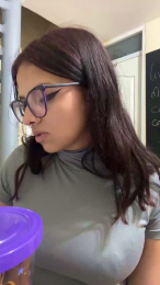 Cata_ webcam cam4 model stream image