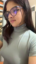 Cata_ webcam model stream image