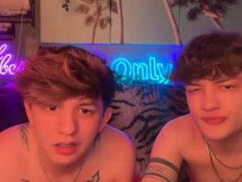 eastinwestin webcam chaturbate model stream image