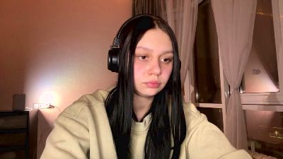 MirtaUerkwitz webcam cam4 model stream image