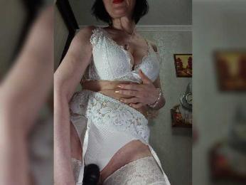 Lilya18 webcam model stream image