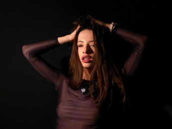 MillaMoore webcam livejasmin model stream image