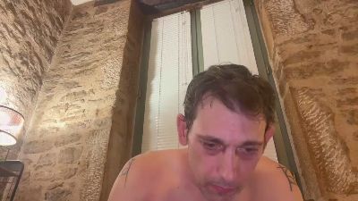 LubriqueSM webcam model stream image