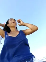 LucyNatural webcam model stream image