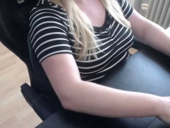 Celina-Rose webcam model stream image