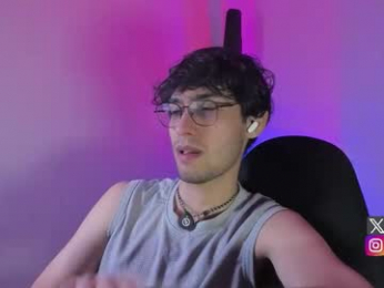 khozler_ webcam model stream image