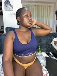 Favoritegirl1 webcam model stream image