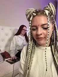 TwixCouple webcam model stream image