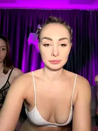 TwixCouple webcam model stream image